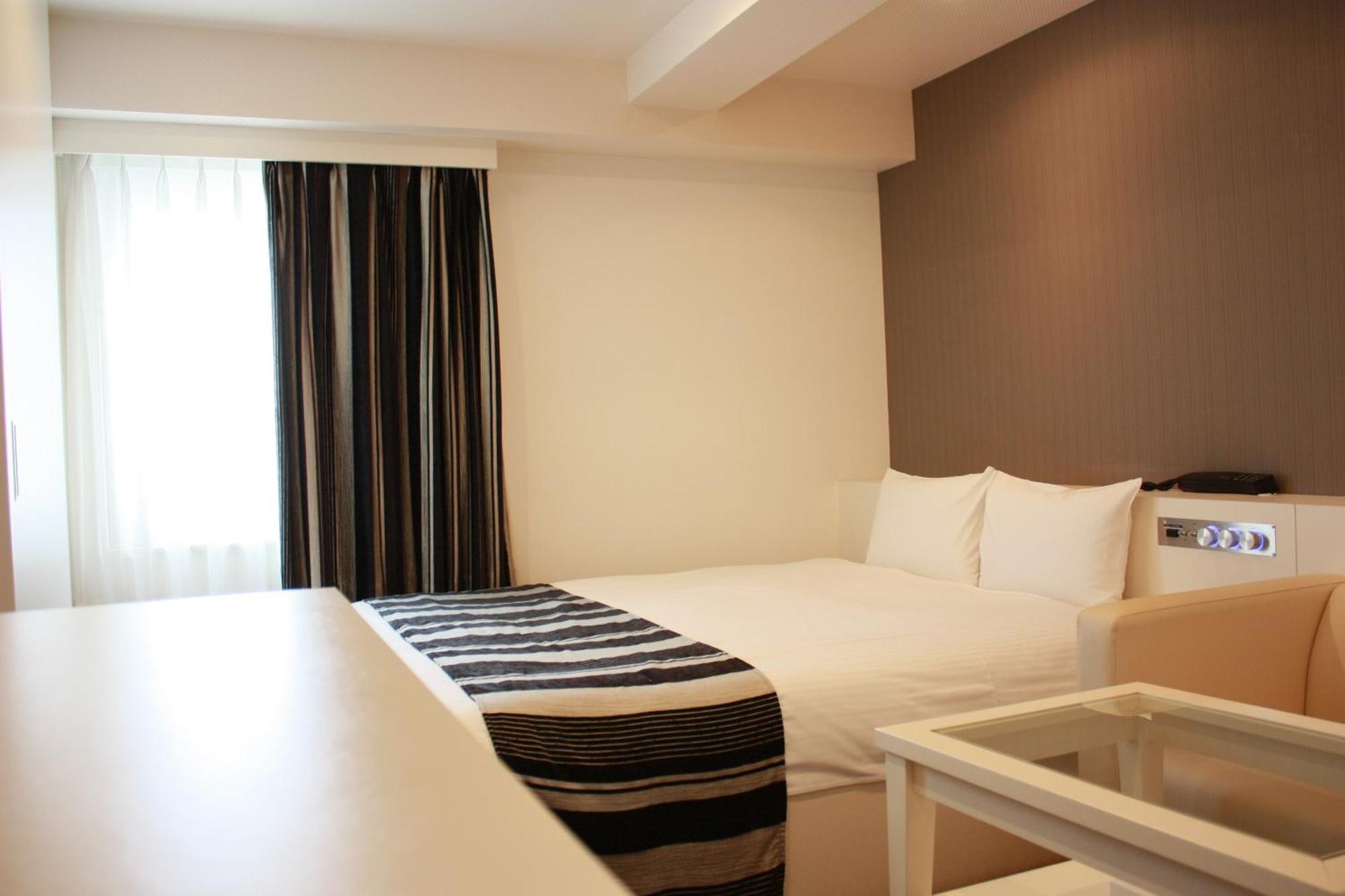 Hotel Vr Osaka Esterno foto